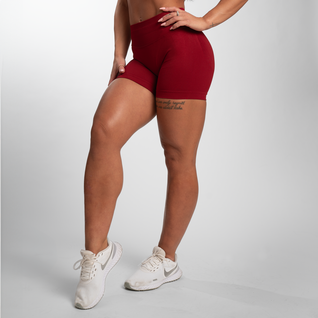 Embrace scrunch shorts - Deep Red